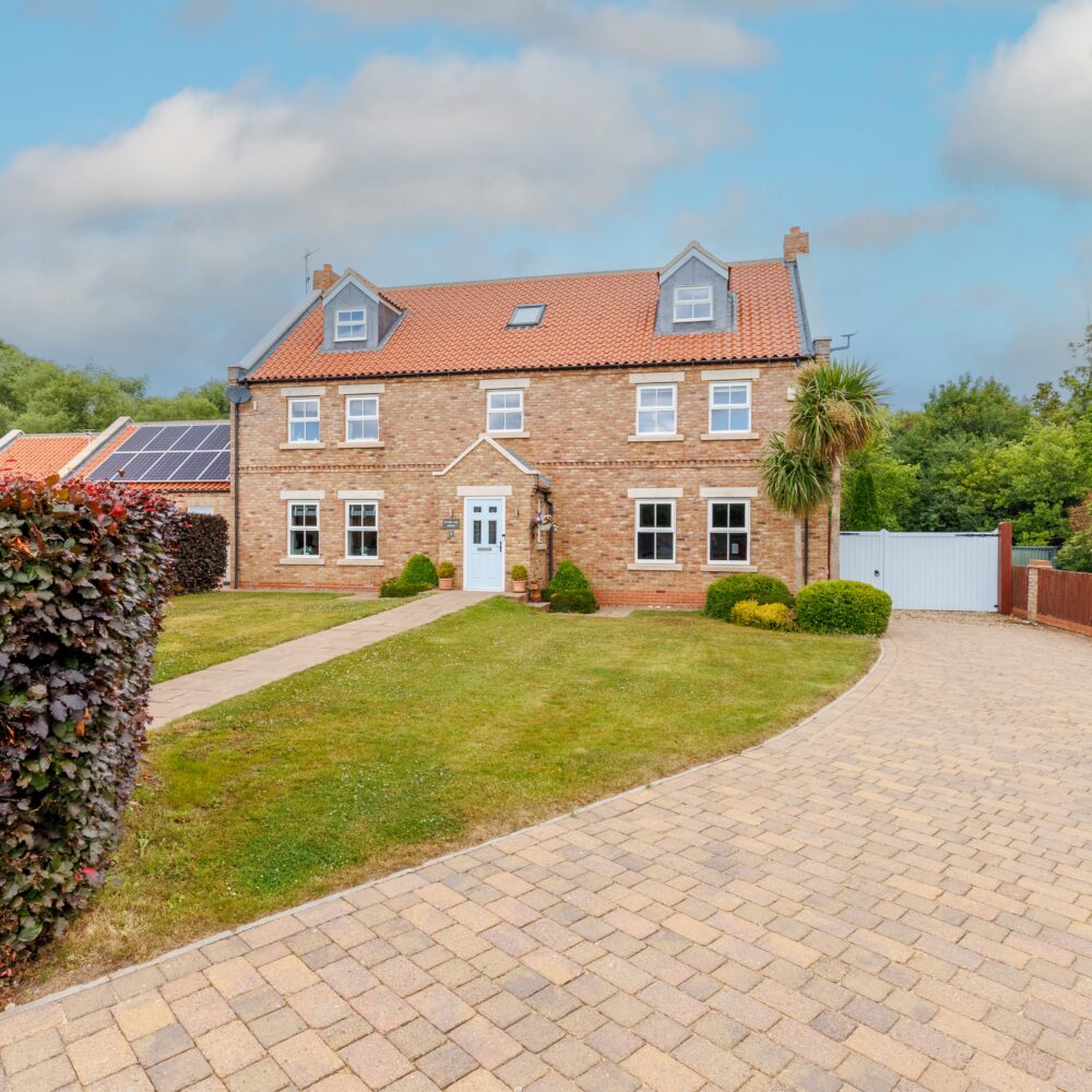 Riverdale House, Leven Bank, Yarm, TS15 9BF